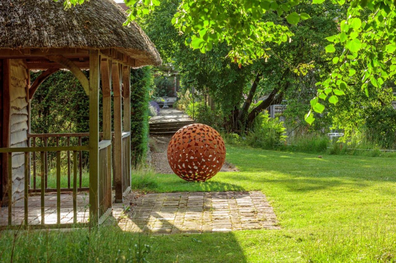 Great Fosters - Near Windsor Hotel Egham Ngoại thất bức ảnh