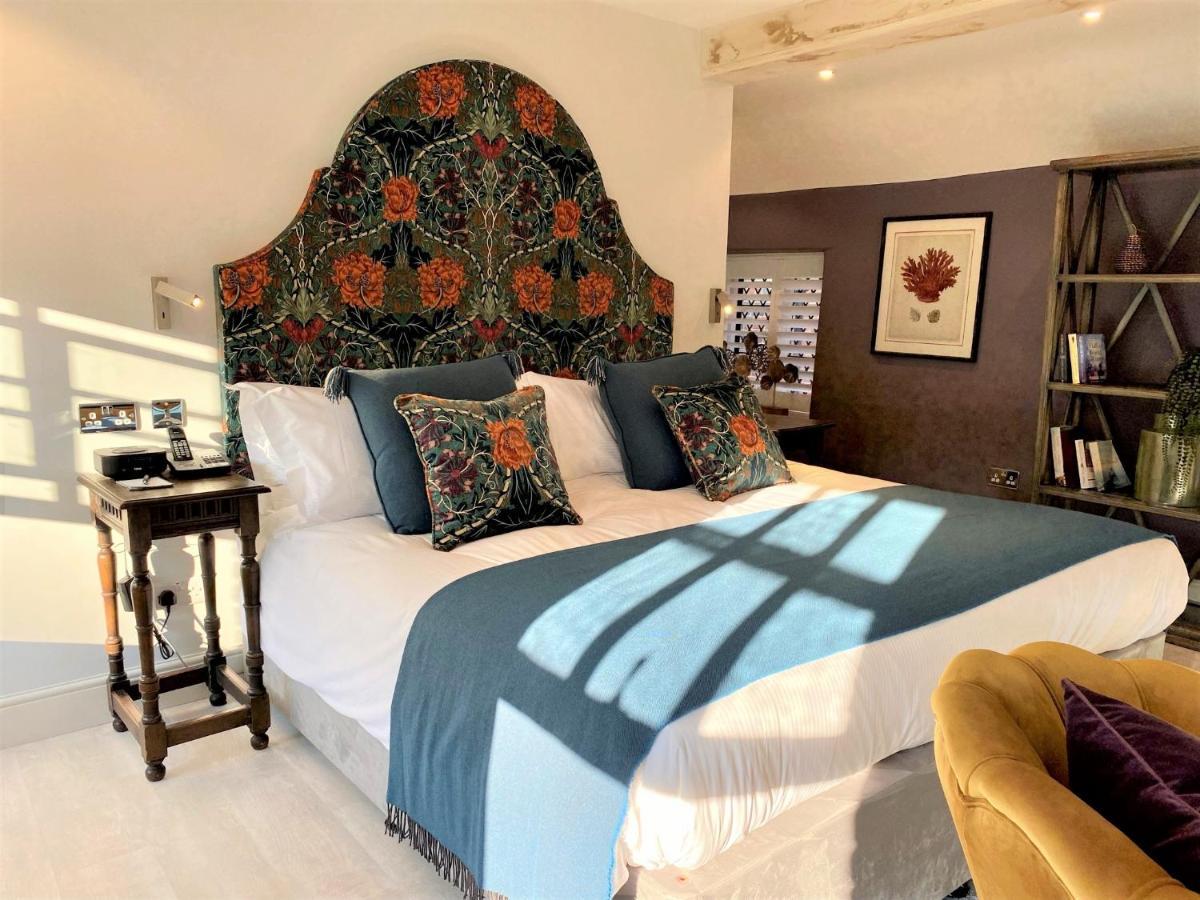 Great Fosters - Near Windsor Hotel Egham Ngoại thất bức ảnh