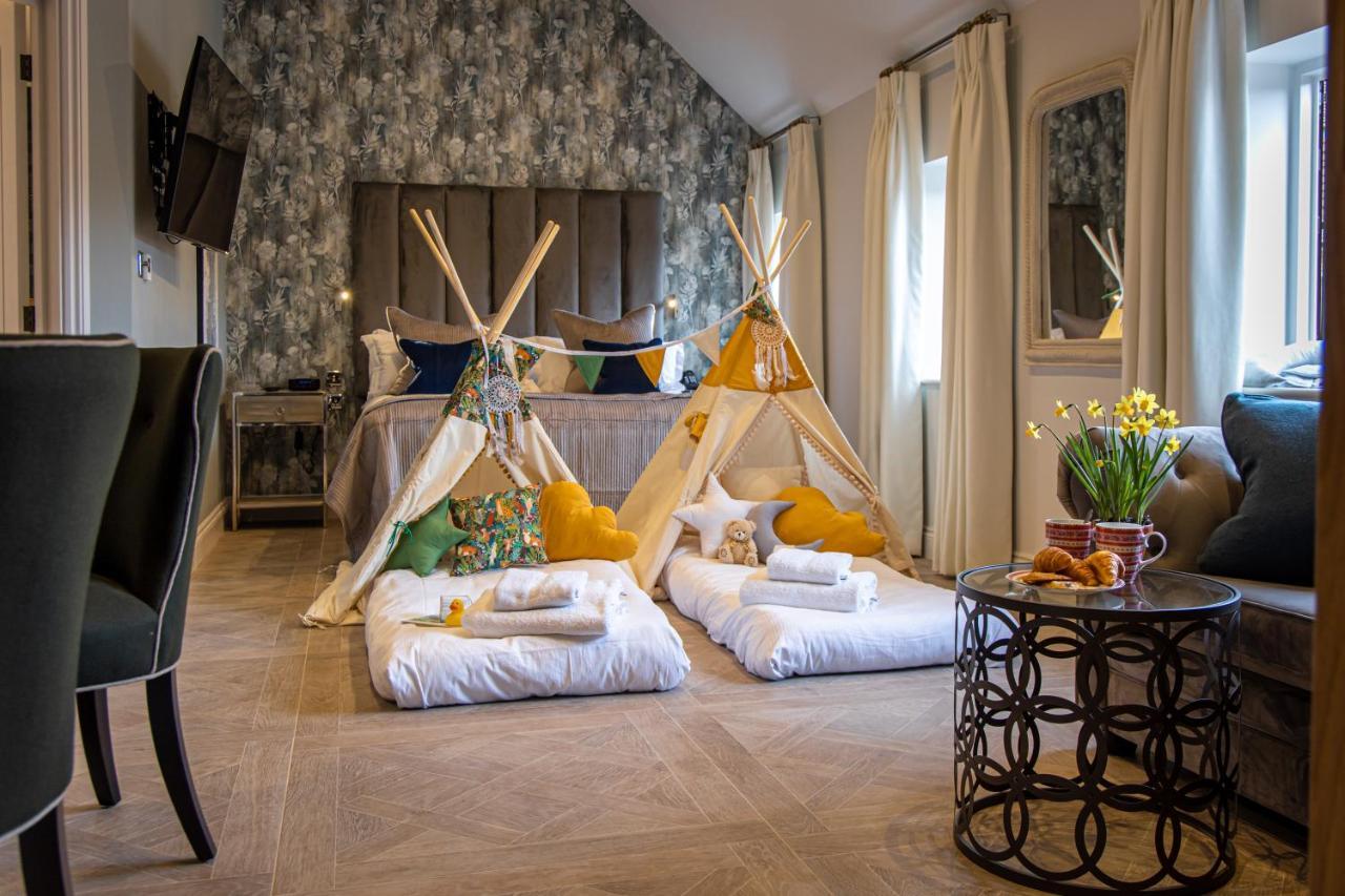 Great Fosters - Near Windsor Hotel Egham Ngoại thất bức ảnh