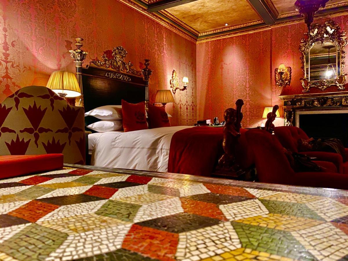Great Fosters - Near Windsor Hotel Egham Ngoại thất bức ảnh